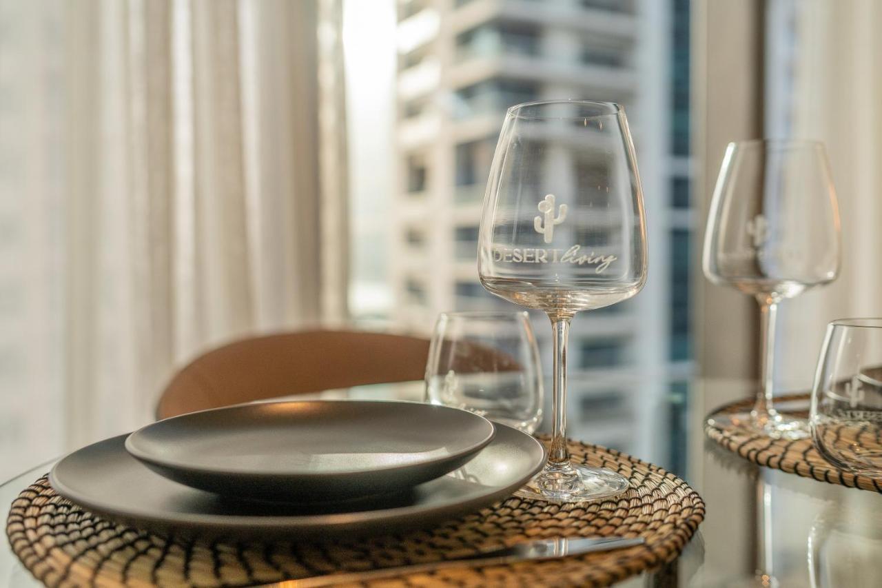 Desert Living Luxury Condo - Jumeirah Living Marina Gate Dubaj Kültér fotó